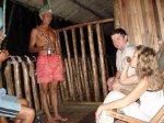 Проведение обряда ayahuasca шаманом племени Кичуа. Посёлок Archidona, окресности города Tena